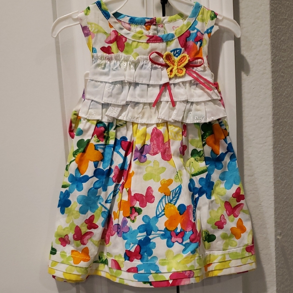Colorful Butterfly Dress and Diaper Cover Baby GIRL 6-9 months Sleeveless